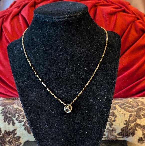 RARE🚨💥💯DIOR GROSSE SWAROVSKI FLOATING CUBE NECKLACE - Picture 3 of 4